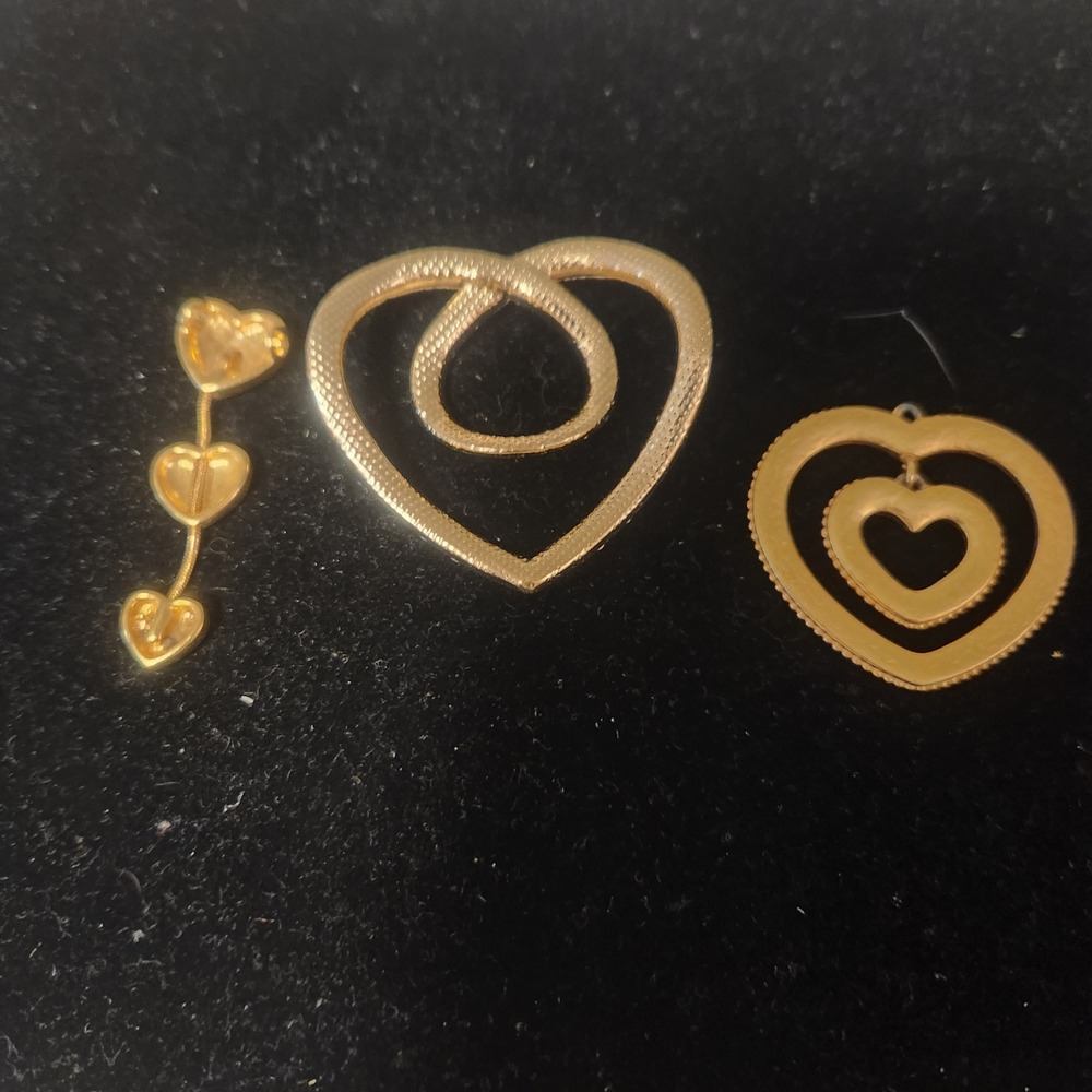 Gold Tone Heart Charm lot Heart Pendants Heart Dangle Rhinestone A